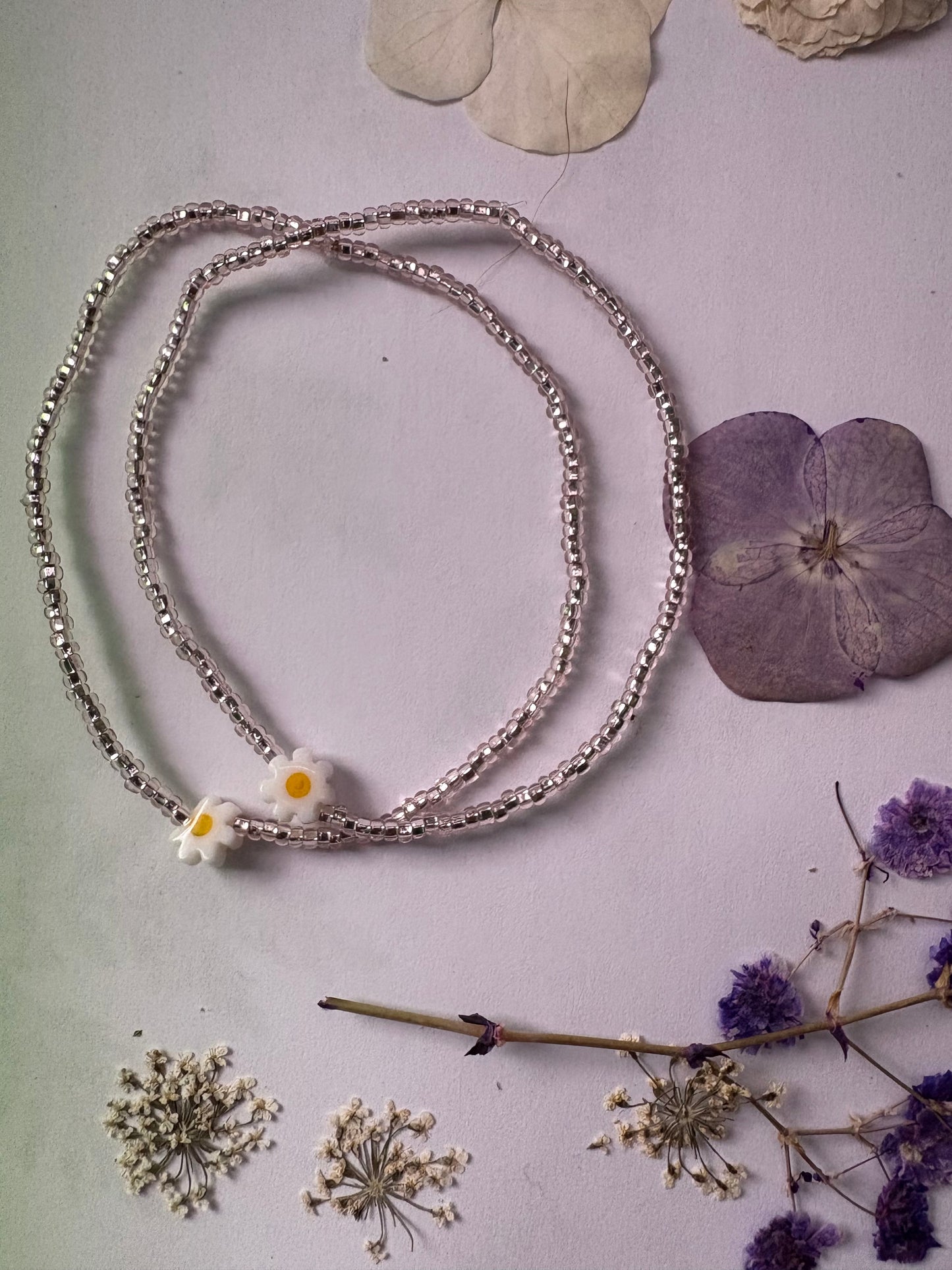 Dainty Daisy bracelets- 2 pack